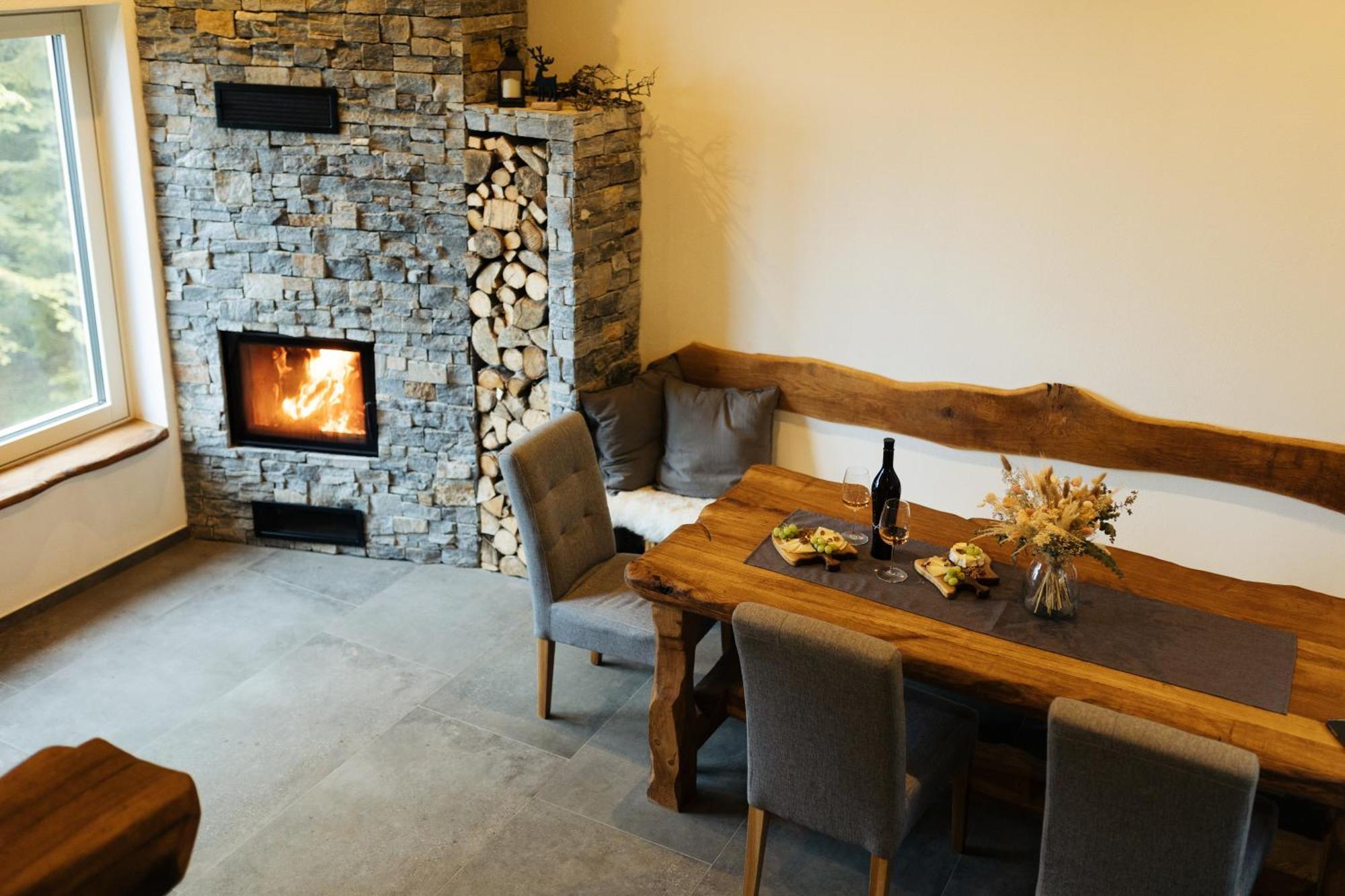 Alpine Cottage Golica Jesenice Eksteriør bilde